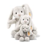 Steiff Hoppie Hase 18 cm hellgrau, Plüschtier Hase mit Schlappohren, Soft Cuddly Friends, flauschiges Stofftier zum Kuscheln - Image 5